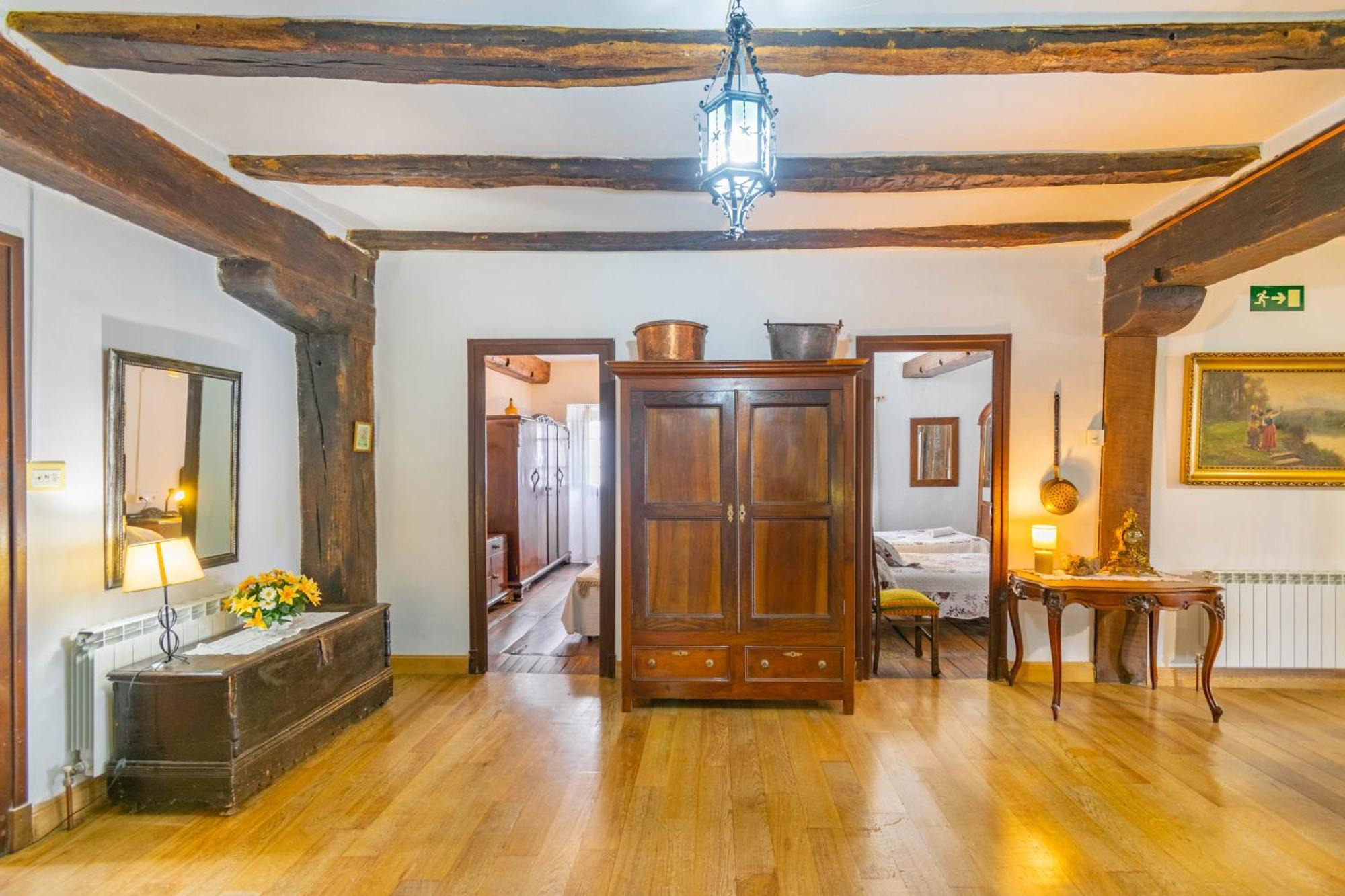 Casa Rural Arotzenia, Hogar Rustico En Pleno Valle De La Ulzama Lizaso Exterior foto